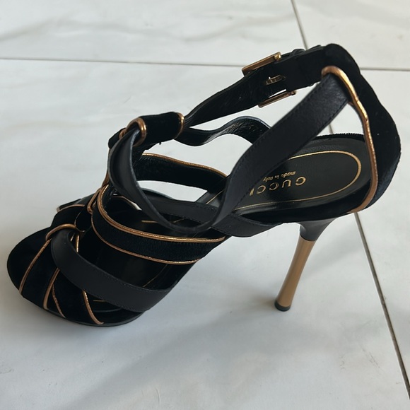 Gucci black and gold heels - Picture 7 of 7